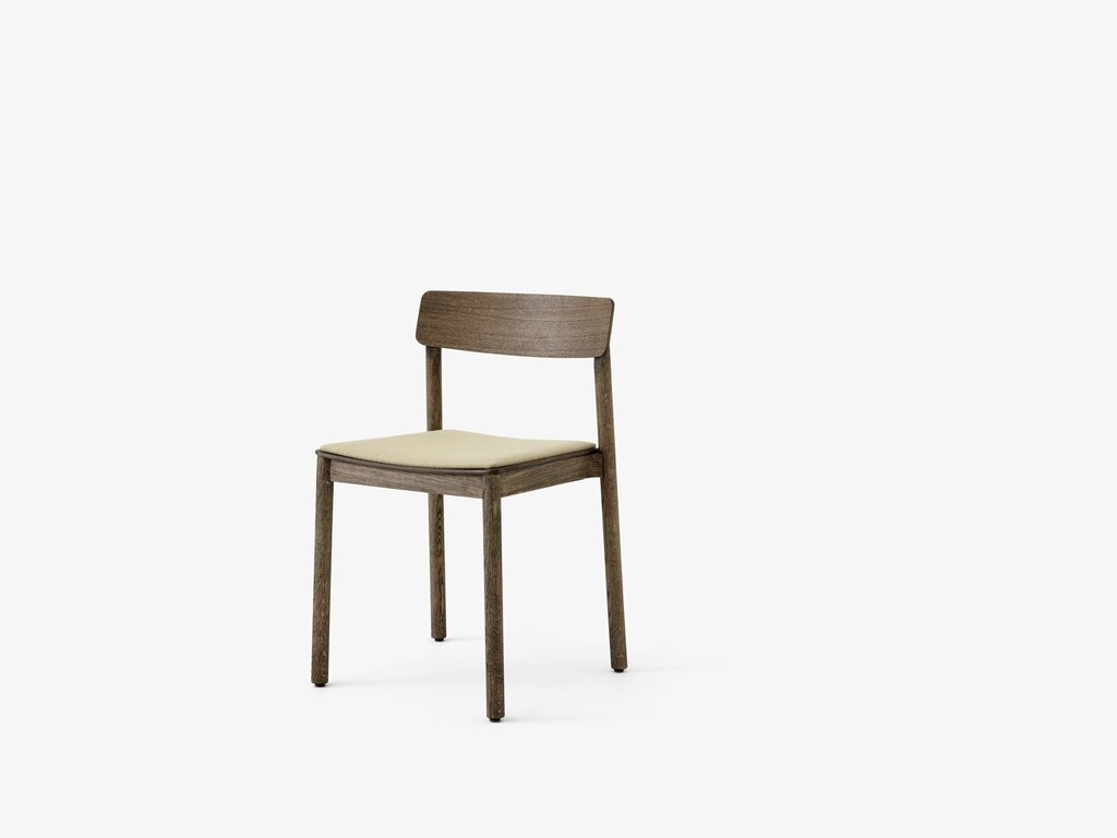 &Tradition Betty Chair TK3 (Fabric Upholstery)