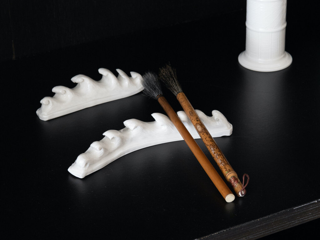 Renaud Sauvé Carved Waves Brush Rest No. 29