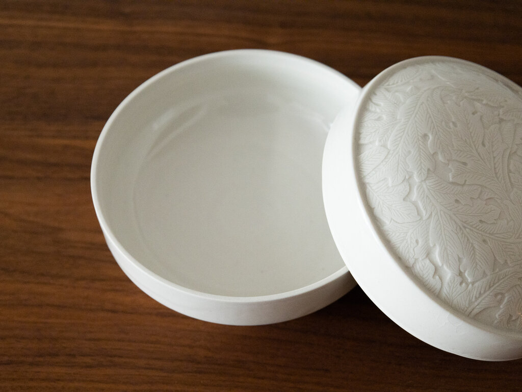 Renaud Sauvé Porcelain Box w/ Carved Leaves Lid