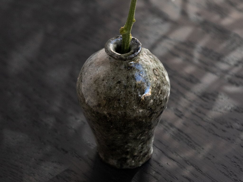 Toru Hatta Small Ceramic Vase No. 2