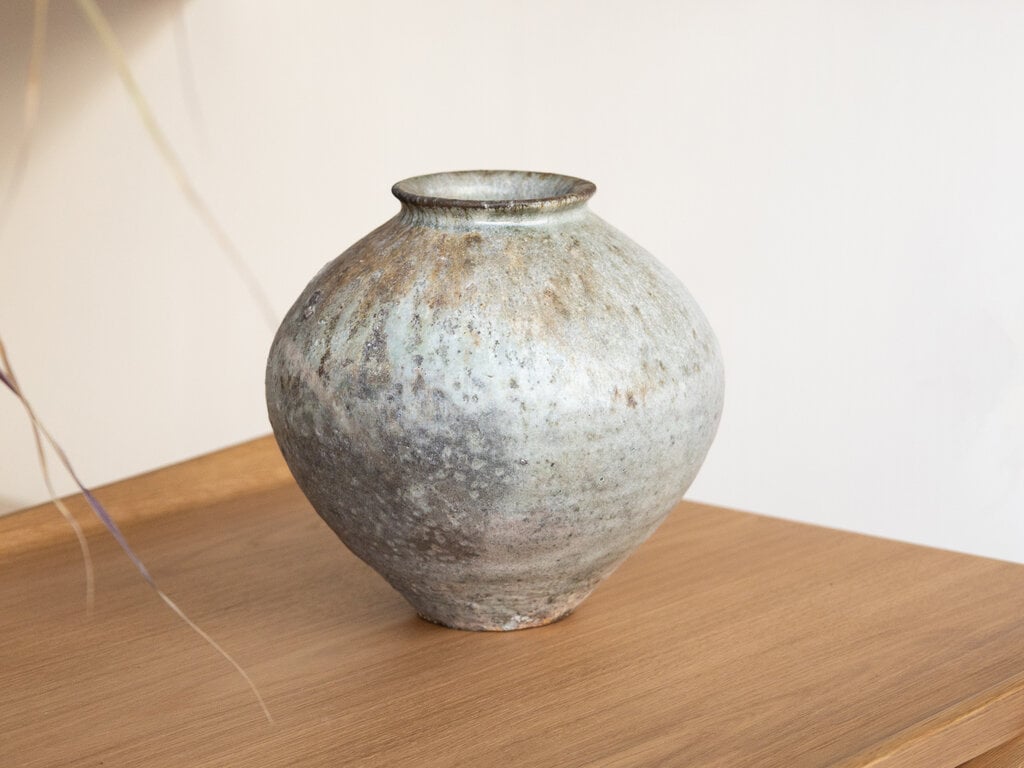 Toru Hatta Vase No. 35