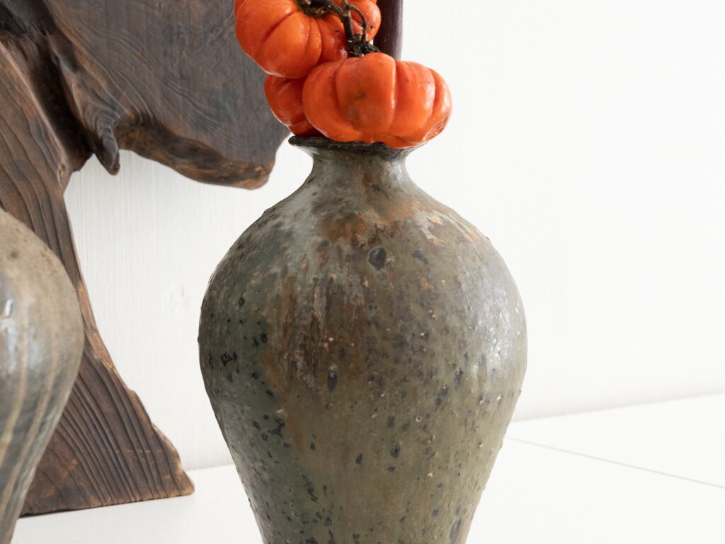 Toru Hatta Vase No. 31