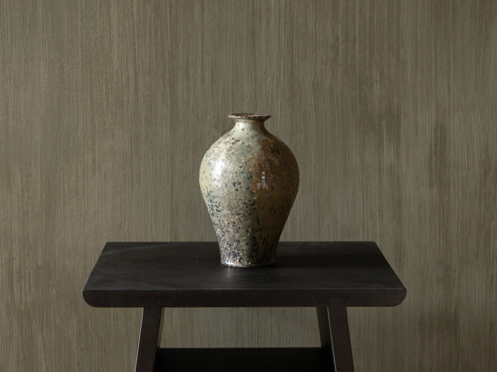 Toru Hatta Vase No. 31