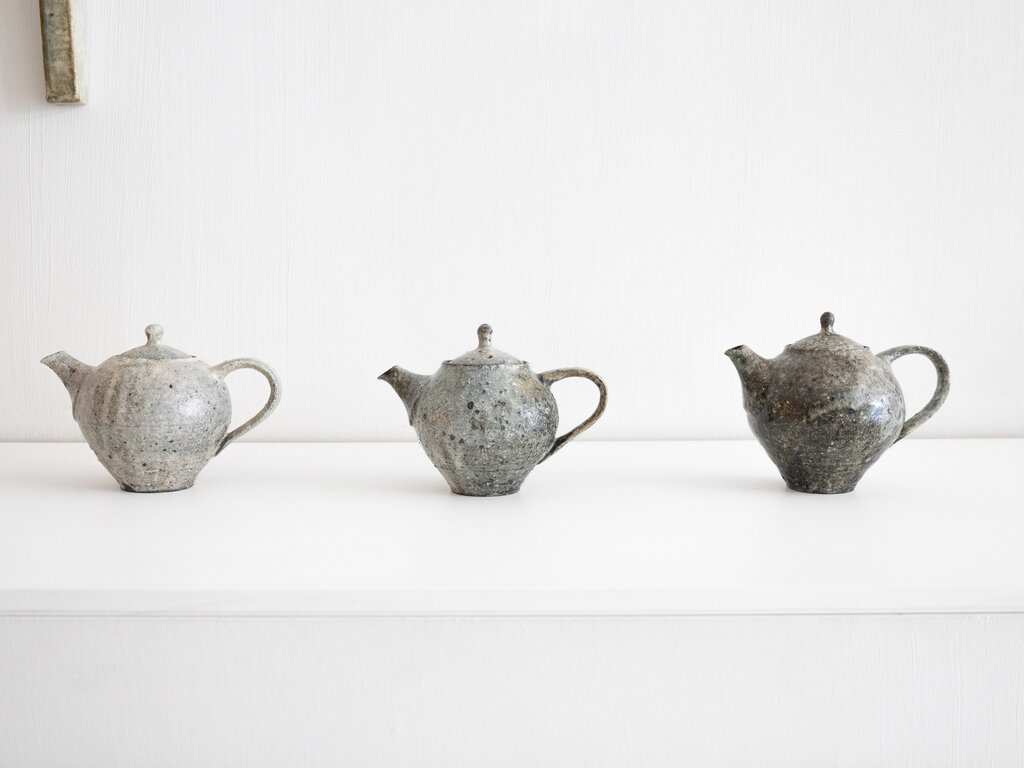 Toru Hatta Large Ceramic Teapot No. 1