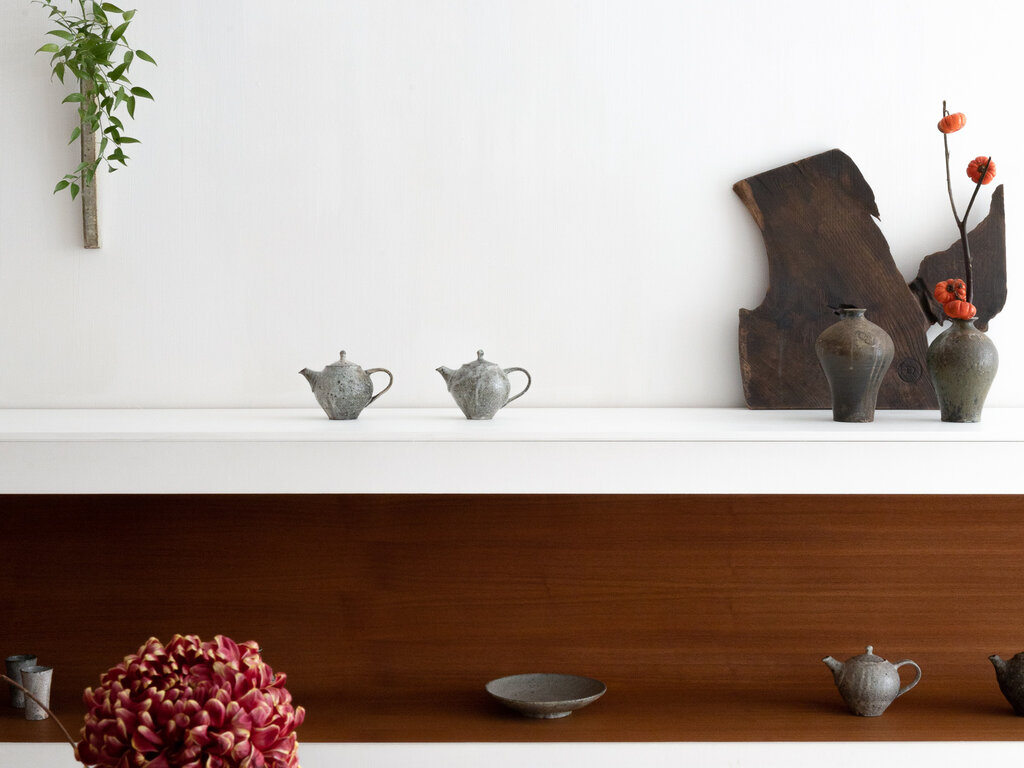 Toru Hatta Large Ceramic Teapot No. 1