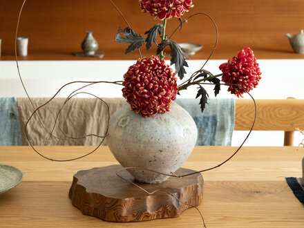 Toru Hatta Vase No. 35