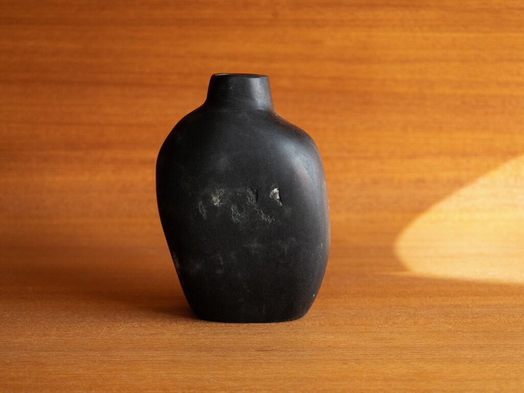 Elizabeth Lenny Vase No. 29