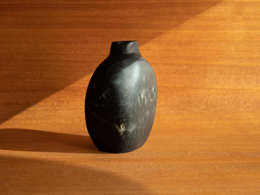 Elizabeth Lenny Vase No. 29