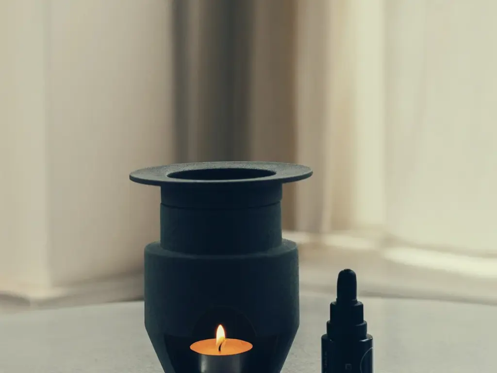 Hakudo Moon Ceramic Essence Burner