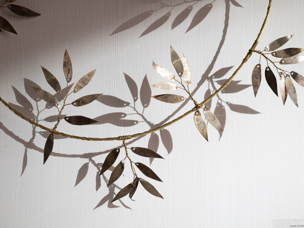 Large Brass Leaf Wreath