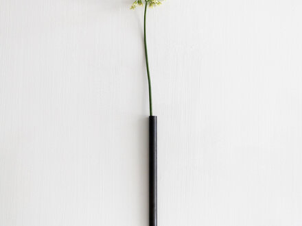 Mjölk Bronze Wall Flower Vase