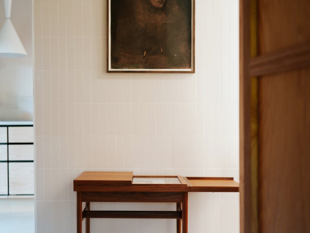 Finn Juhl Art Collector's Table