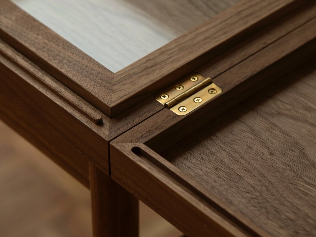 Finn Juhl Art Collector's Table