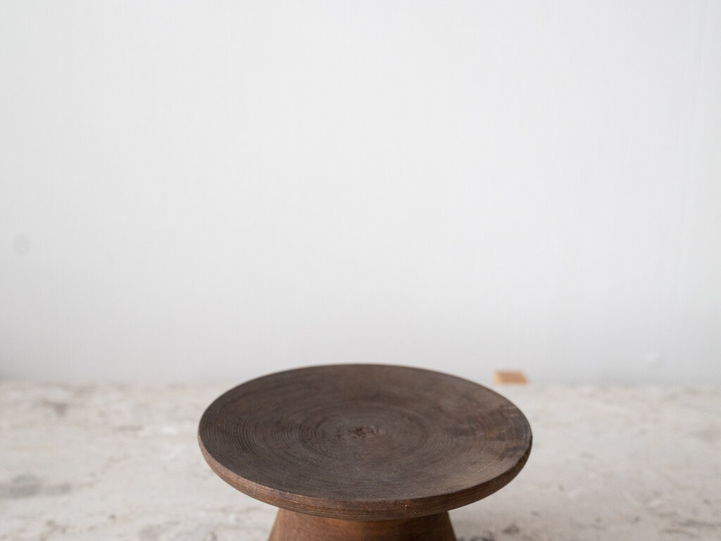 Antique Antique Joseon Dynasty High-footed Chestnut Plate