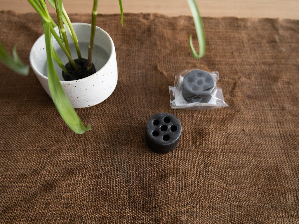 Kohchosai Kosuga Bamboo Charcoal Kenzan Flower Stand