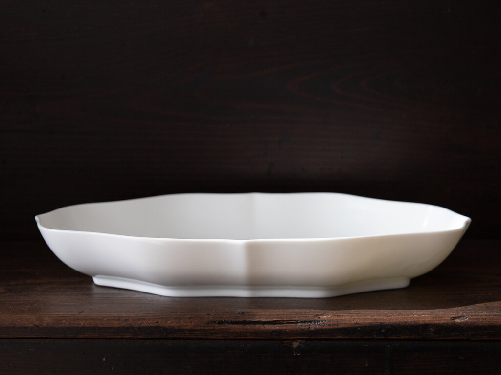Rina Ono Porcelain Long Bowl with Bluish-white Glaze
