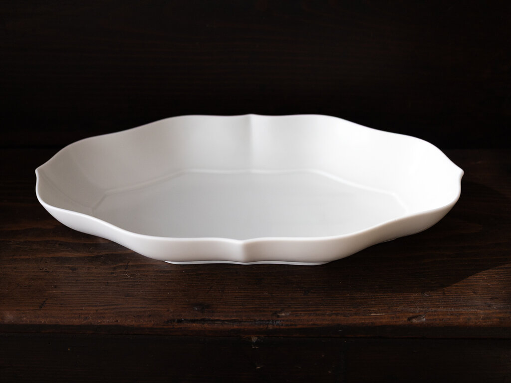 Rina Ono Porcelain Long Bowl with Bluish-white Glaze