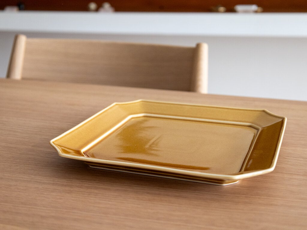 Rina Ono Porcelain Square Dish, light brown
