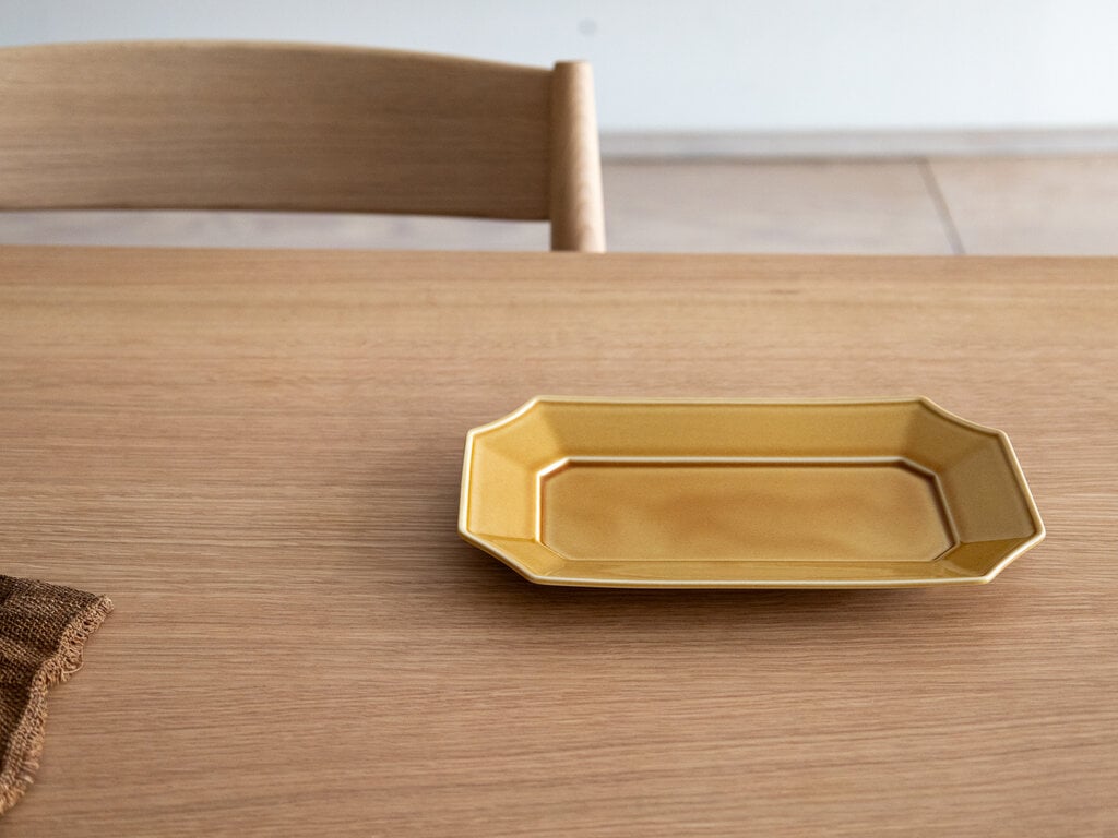 Rina Ono Porcelain Long Dish, light brown