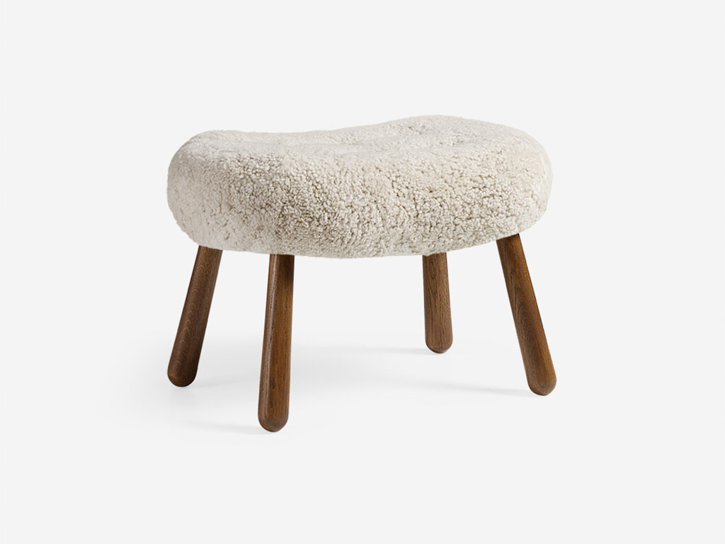 Dagmar Clam Stool (Sheepskin)