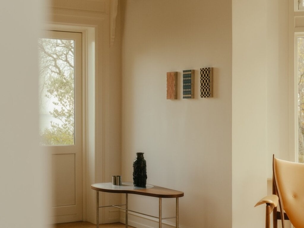 Finn Juhl Ross Coffee table