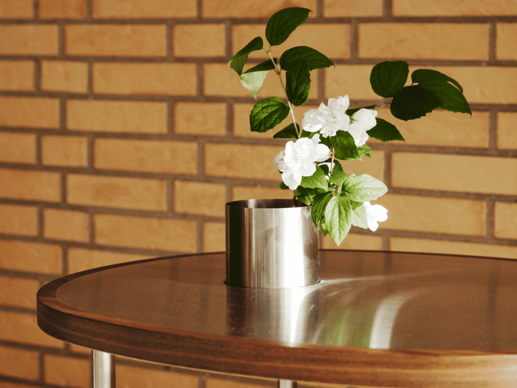 Finn Juhl Ross Coffee table