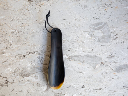 Jurgen Lehl Black Horn Shoehorn