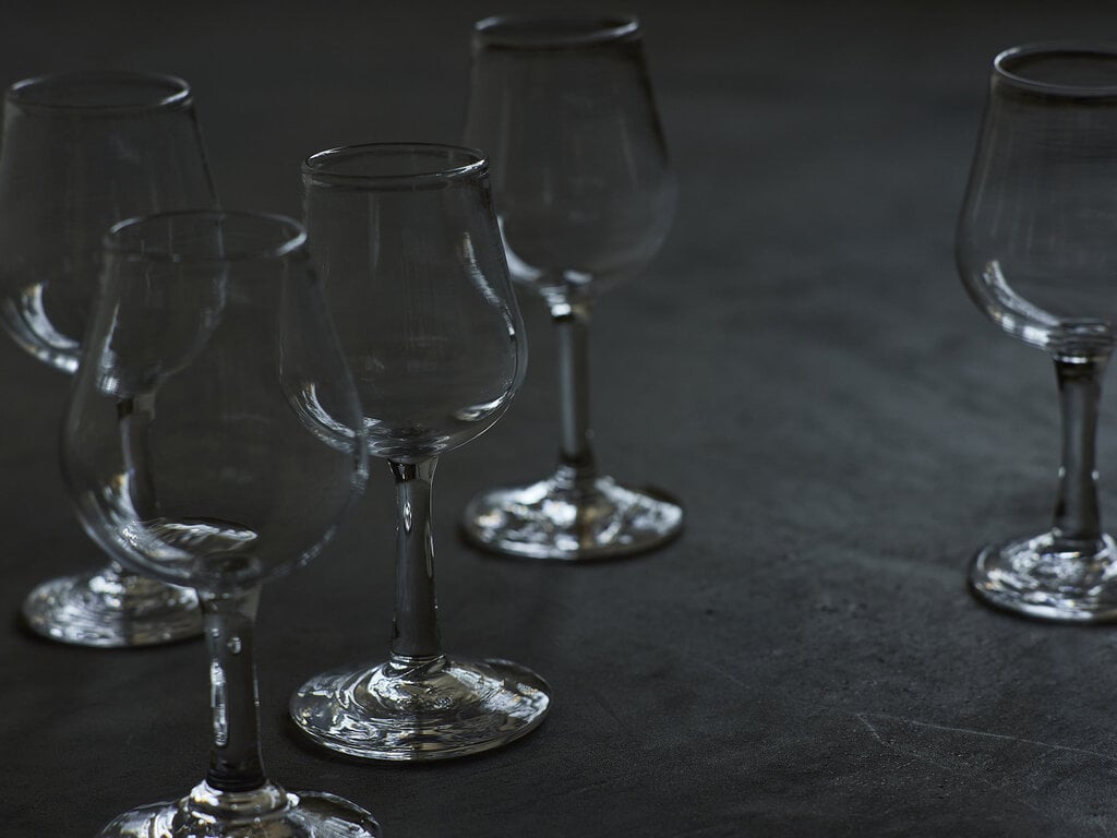 White wine / cider glass by Yoko Yamano