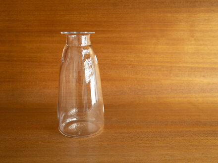 Yoko Yamano Bottle Carafe