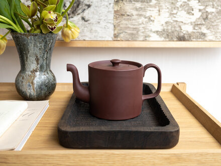 Jonas Lindholm Cylinder Teapot in Red Clay (0.8 L)