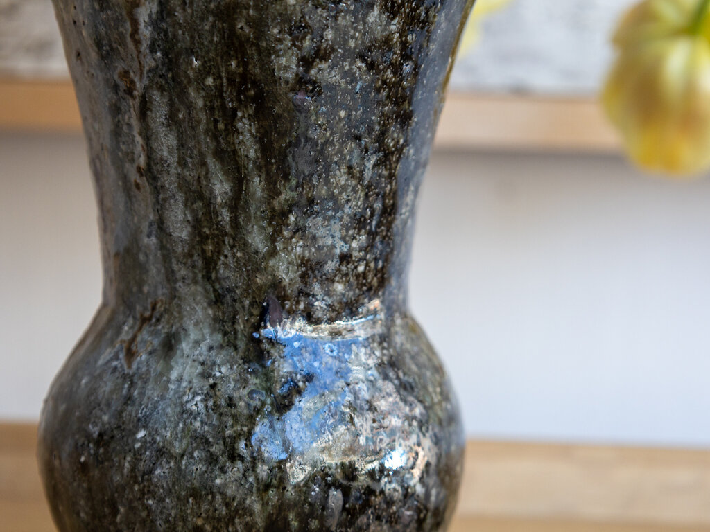 Toru Hatta Vase No. 30