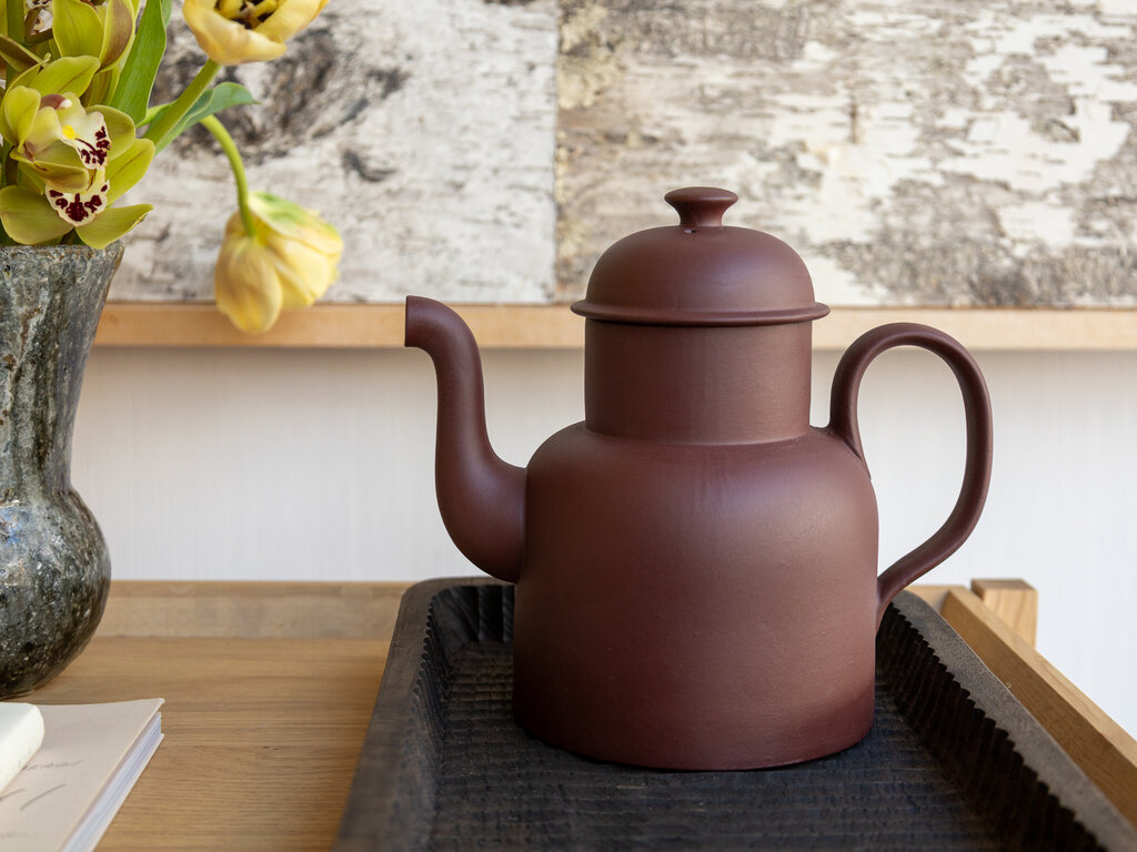Jonas Lindholm Tall Teapot (Red Clay)