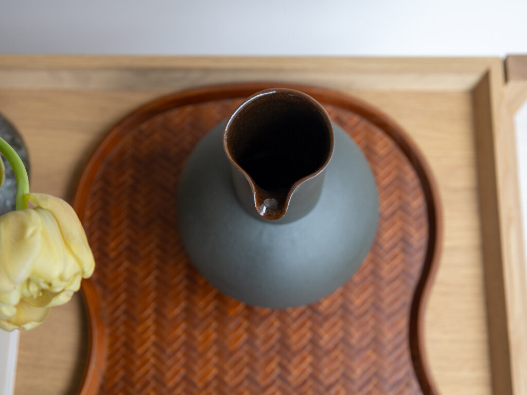 Jonas Lindholm Clay Carafe (dark green)