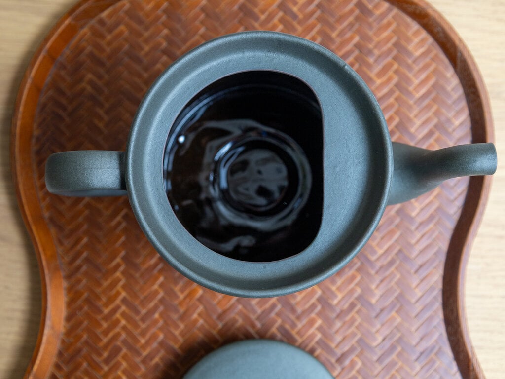 Jonas Lindholm Cylinder teapot 0.8 L (dark green)