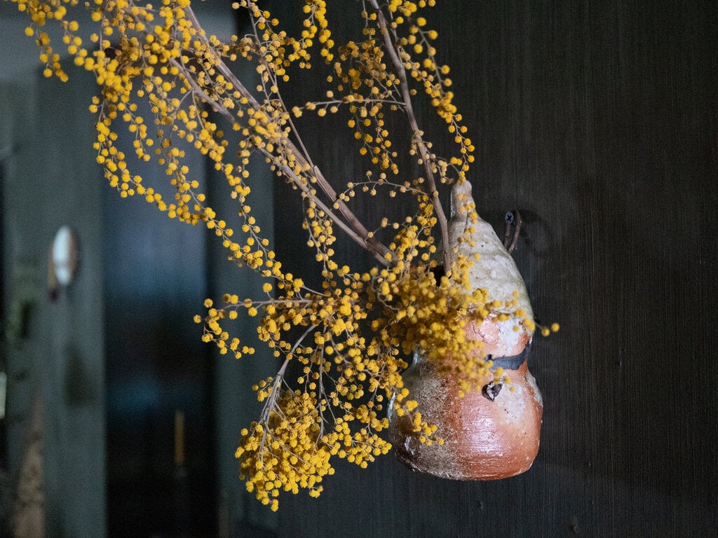 Shiro Tsujimura wall vase