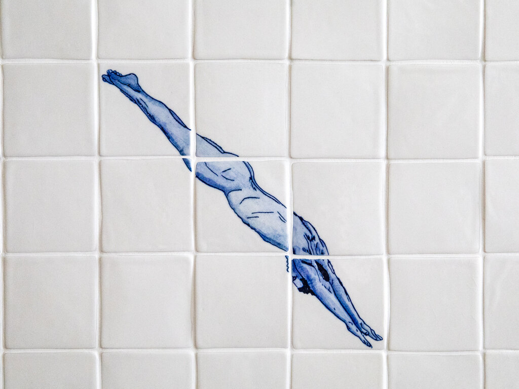 Renaud Sauvé Porcelain Tile with Diver (White Oak Frame)