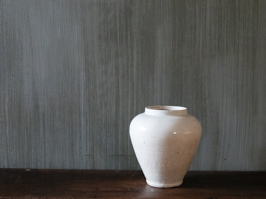 Antique Imari Edo period ceramic flower vase
