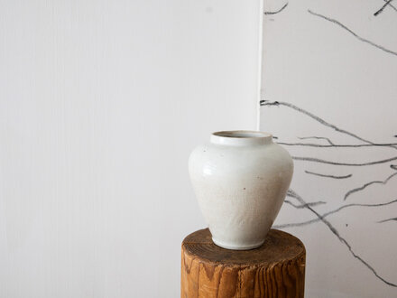 Antique Imari Edo period ceramic flower vase