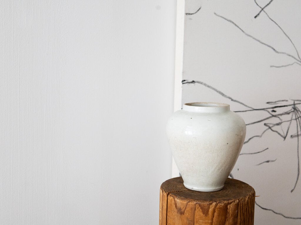 Antique Imari Edo period ceramic flower vase