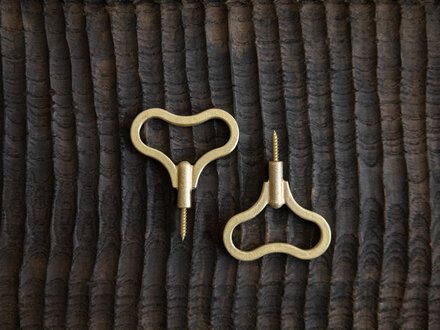 Oji Masanori for Futagami Brass Zenmai Bean Hooks (Set of 2)