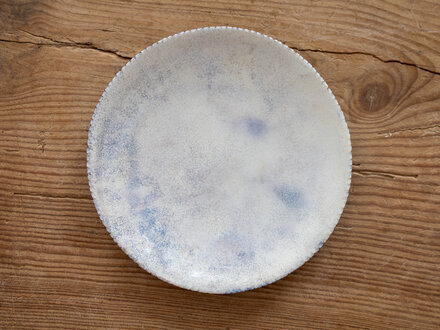 Yoji Yamada Large White Glaze Dish 25