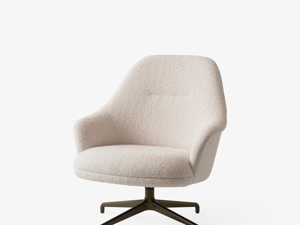 &Tradition HW139 Rely Swivel Lounge Chair