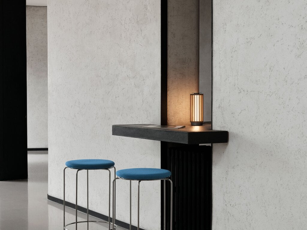 &Tradition VP15 Wire Counter Height Stool
