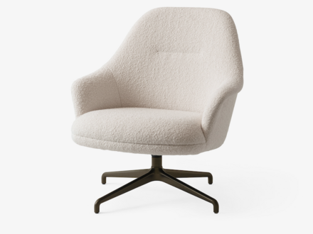 &Tradition HW139 Rely Swivel Lounge Chair