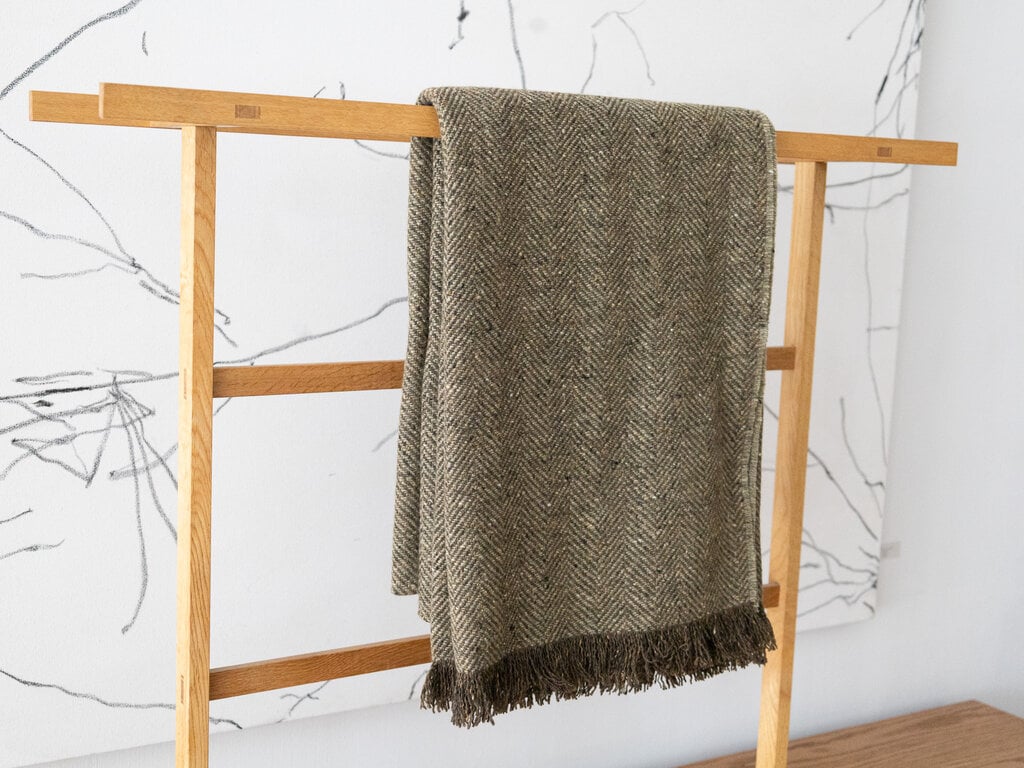 Mourne Textiles Mourne Lightweight Herringbone Large Throw - Soft Green