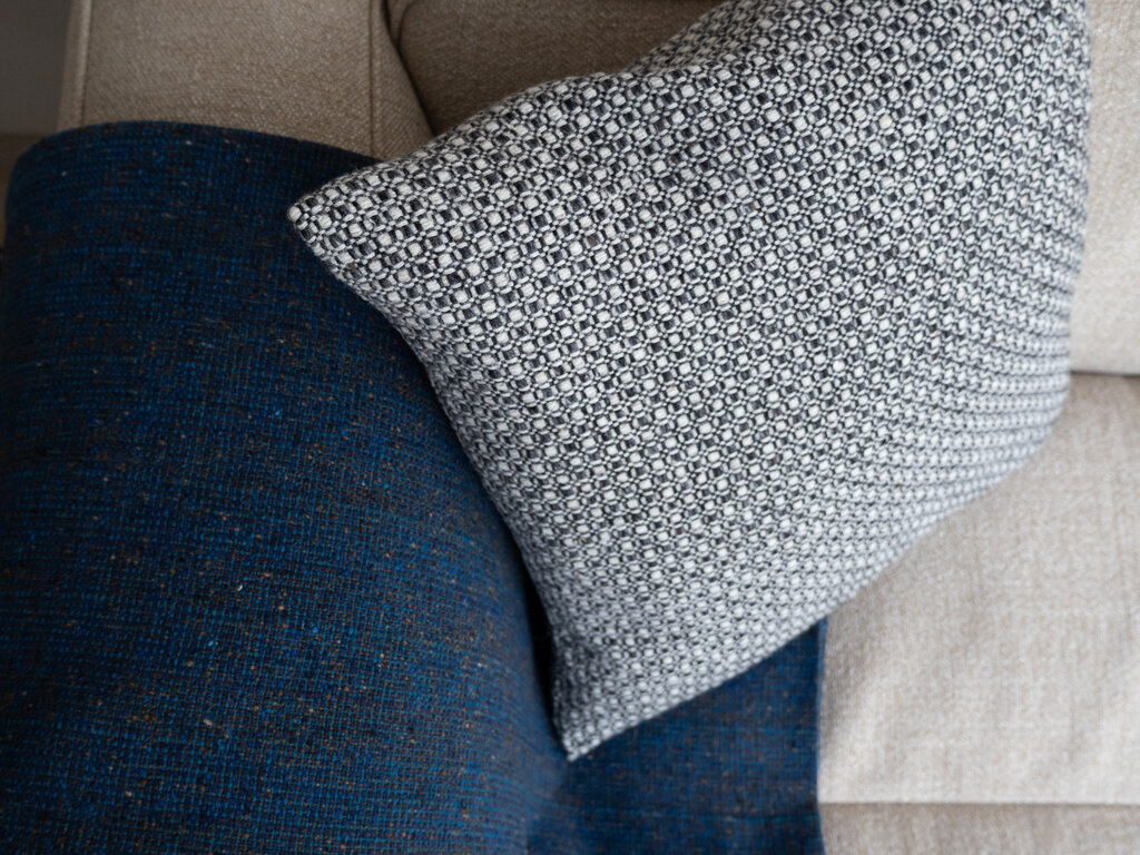Mourne Textiles Mourne Tweed Large Throw - Ink Blue