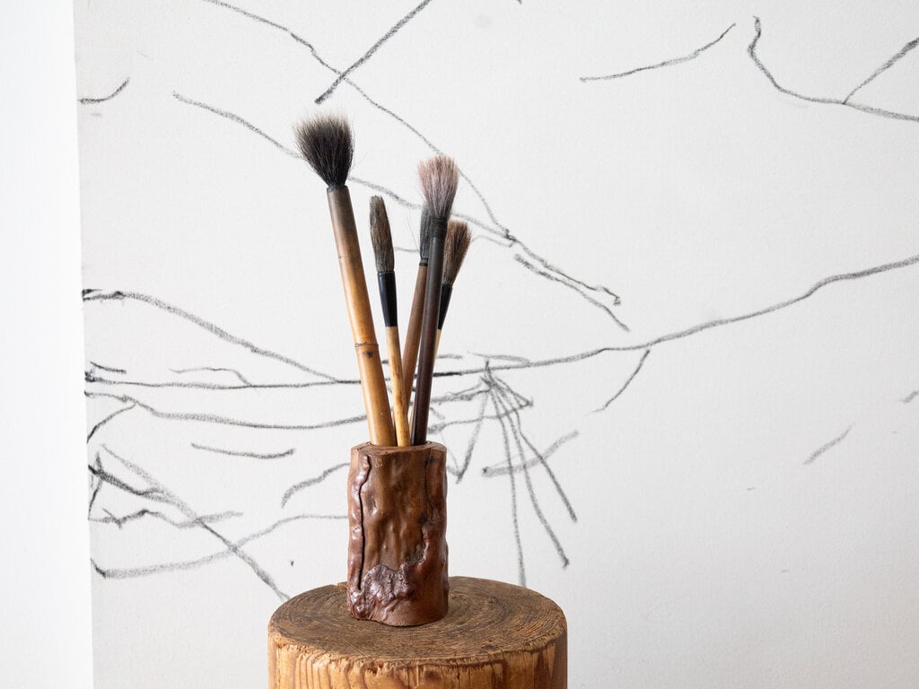 Antique natural wood brush pot