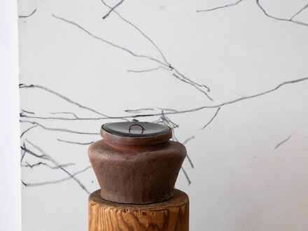 Antique Kamakura Period Tokoname Fushiki Water Jar