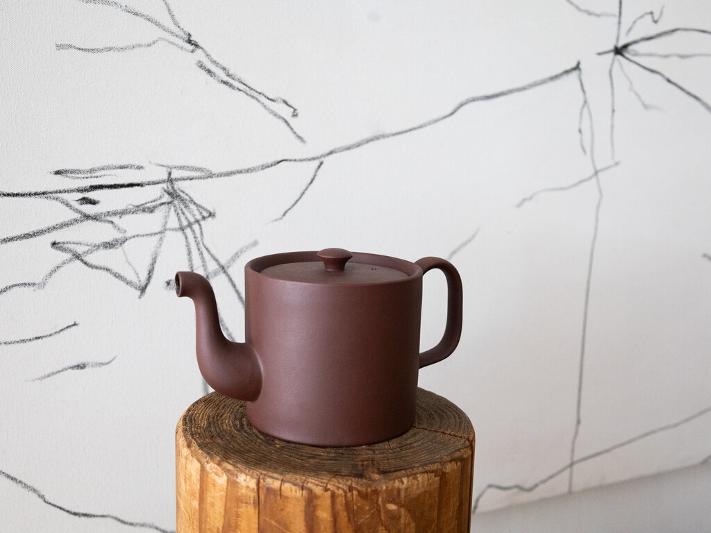 Jonas Lindholm Cylinder Teapot (Red Clay)
