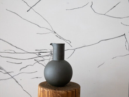 Jonas Lindholm Carafe (Dark Green Clay)